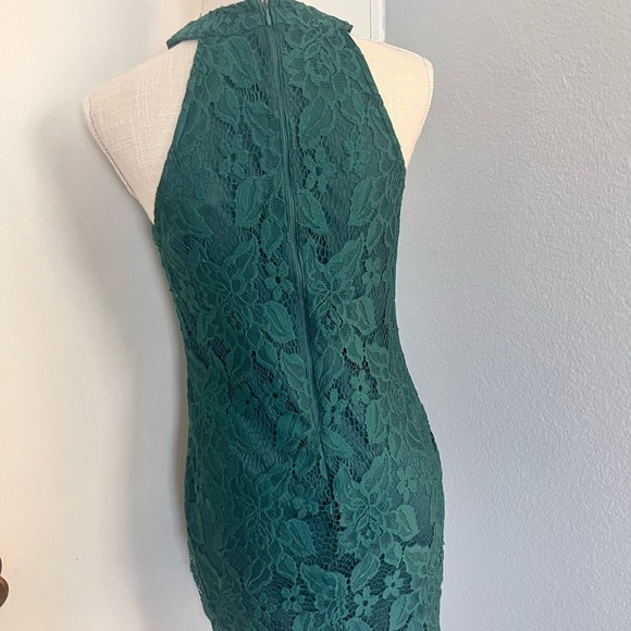 Womens Emerald green lace dress - Picture 9 of 11